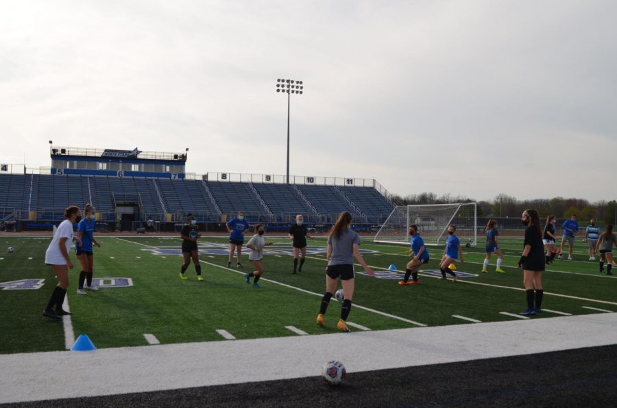 Students Navigate Choosing Between Two Sports