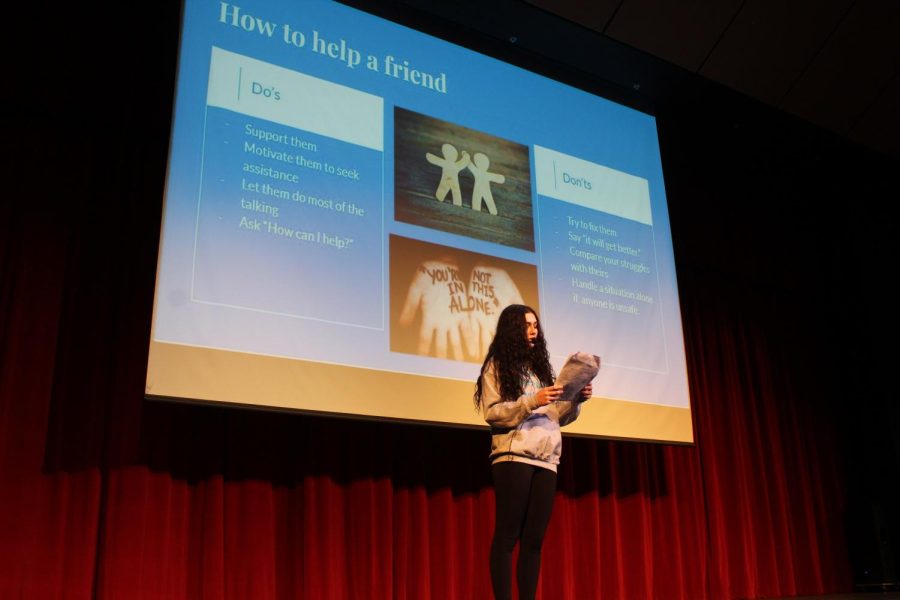 Members of HOPE Club explain how to help those who may be struggling with their mental health.
