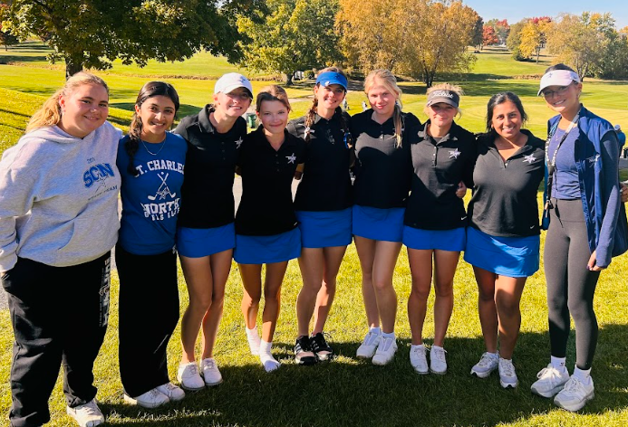 The girls golf team on the state course