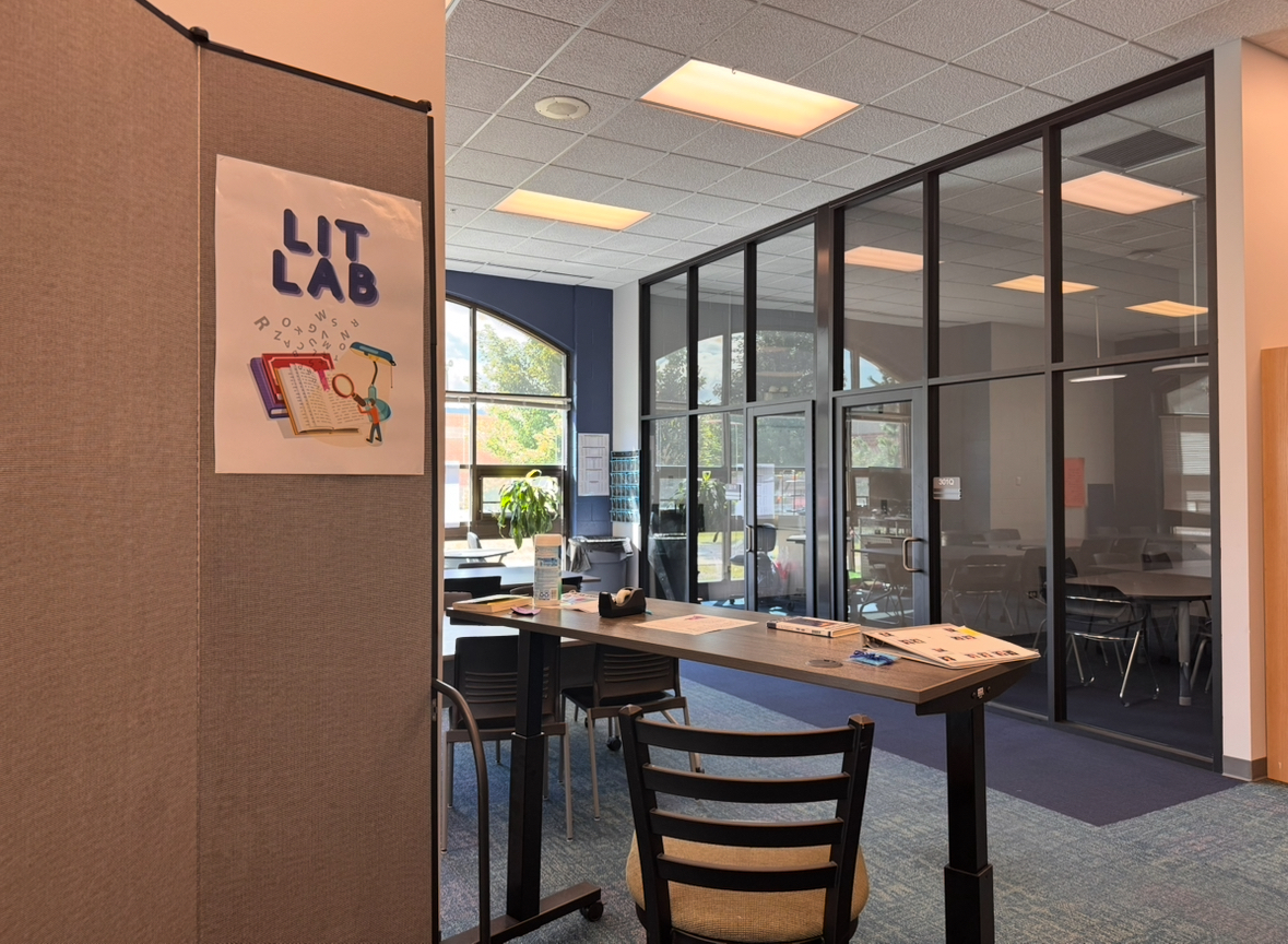 The new student labs occupy part of Courtyard B's space and are reservable by staff and students