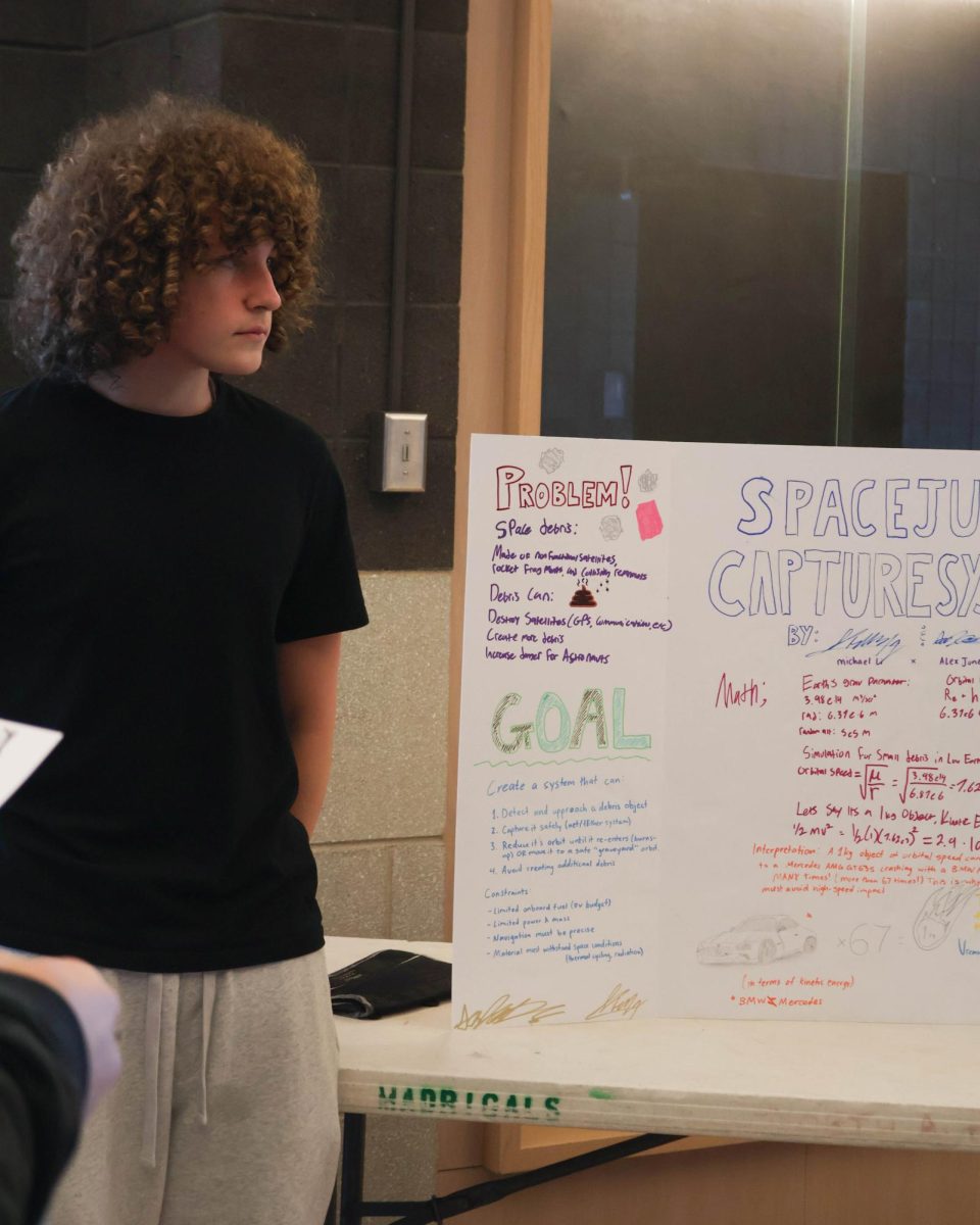 Alexander Jones, junior